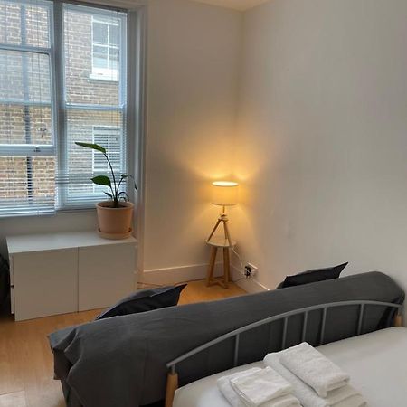 Sootheus - Soho7 Apartment London Bagian luar foto